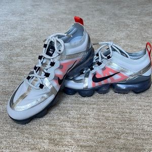 Brand new Nike vapor max running shoes